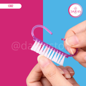 CEPILLO LIMPIADOR DE UÑAS PEQUEÑO